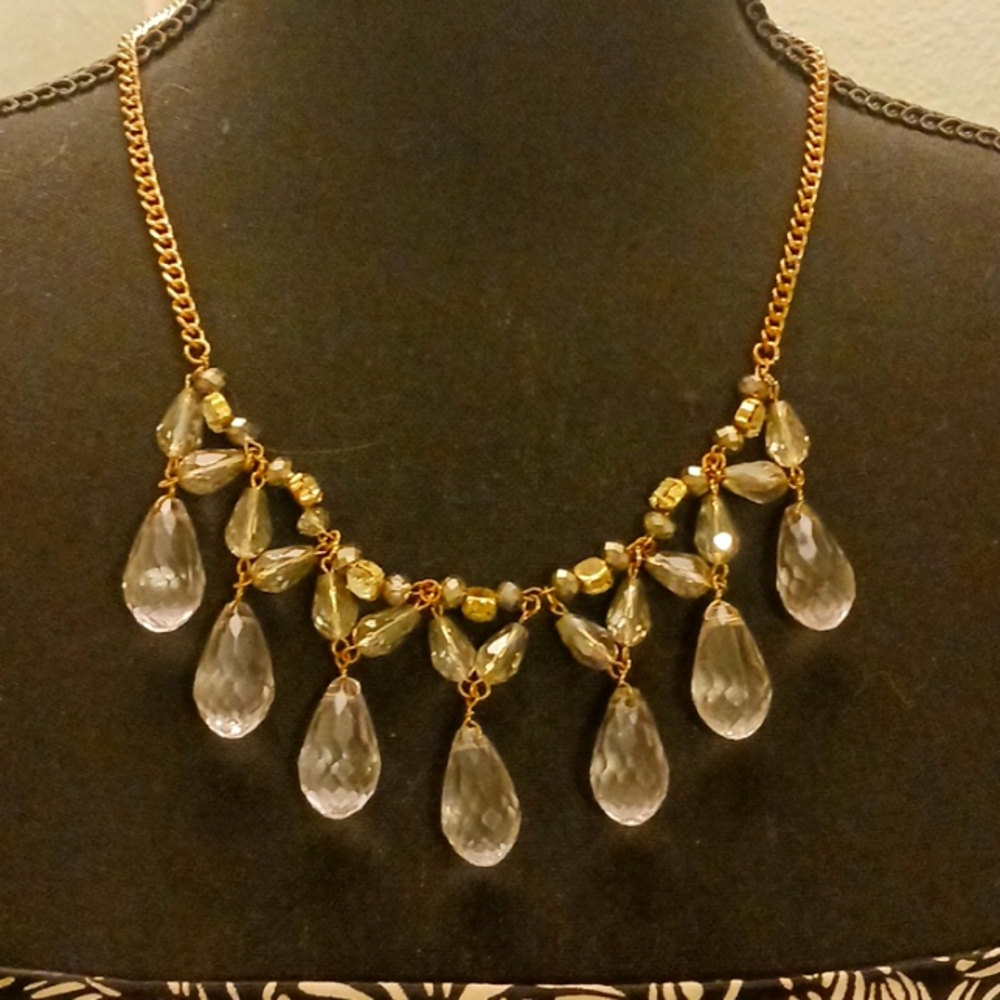 SPECIAL 2/$25 Simply Vera Cera Wang Necklace